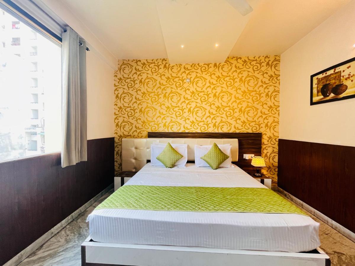 Hotel The Leaf - Gomti Nagar Lucknow Eksteriør bilde